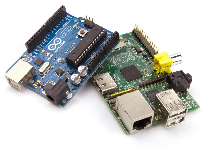 Difference between Raspberry Pi and Arduino — Which One you Should Choose!